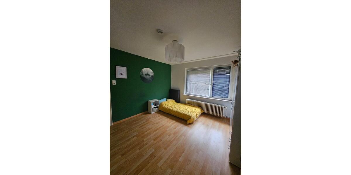 Etagenwohnung Peine Südstadt - 3 Zimmer, 70 m&sup2;, 650&euro; | Angebot:26015637
