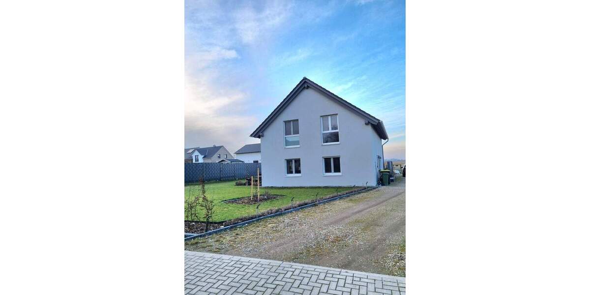 Einfamilienhaus Dingelbe Dingelbe - 6 Zimmer, 175 m&sup2;, 540.000&euro; | Angebot:25777781
