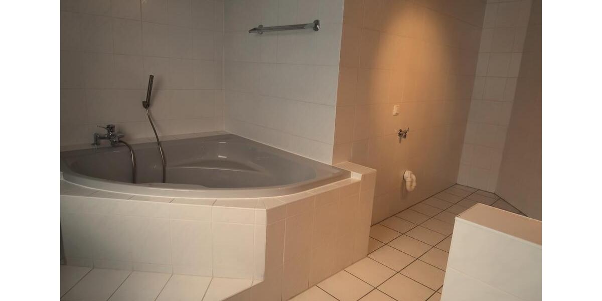 Etagenwohnung Kissenbrück - 2.5 Zimmer, 78 m&sup2;, 550&euro; | Angebot:25641845