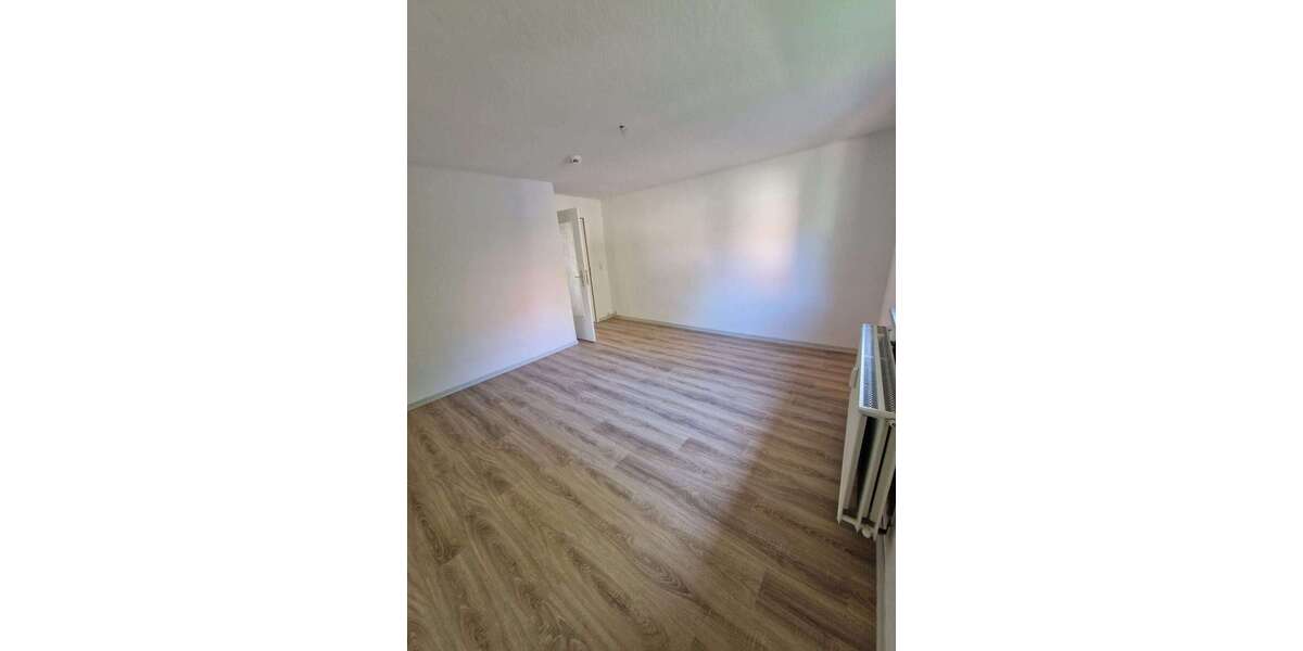 Etagenwohnung Salzgitter Bad - 6 Zimmer, 116 m&sup2;, 700&euro; | Angebot:26739583