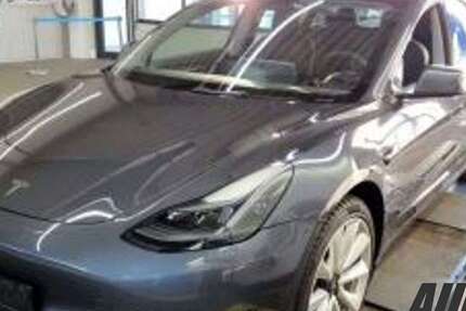 Tesla Model 3 41.750 km 29.900 &euro; Schöningen 38364