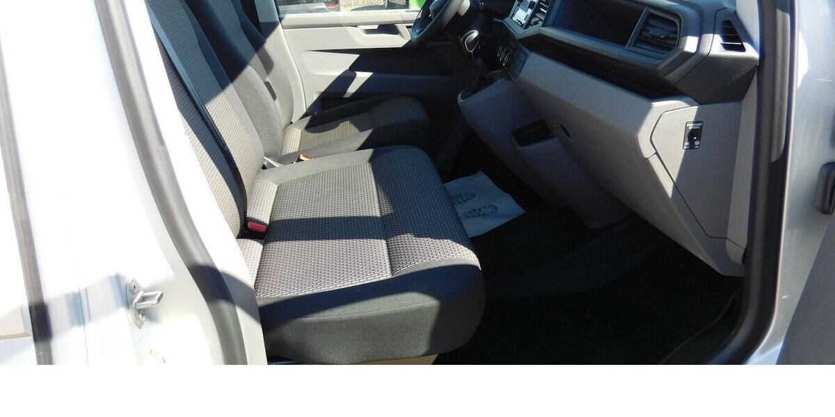 VW T6.1 Transporter Abt e-Lang DSG 4-Gang 7 Sitze 4.900 km 19.990 &euro; Vordorf 38533