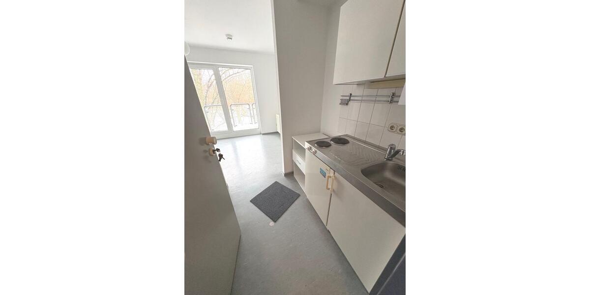 Dachgeschoßwohnung Braunschweig Lehndorf-Watenbüttel - 1 Zimmer, 22 m&sup2;, 297&euro; | Angebot:24977172