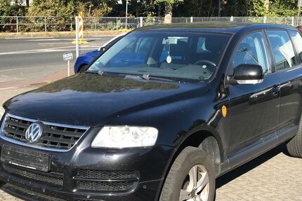 VW Touareg 437.572 km 1.799 &euro; Braunschweig 38110