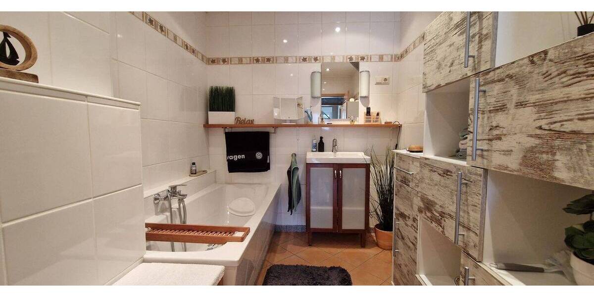 Reihenendhaus Schöningen - 8 Zimmer, 151 m&sup2;, 135.000&euro; | Angebot:26105606