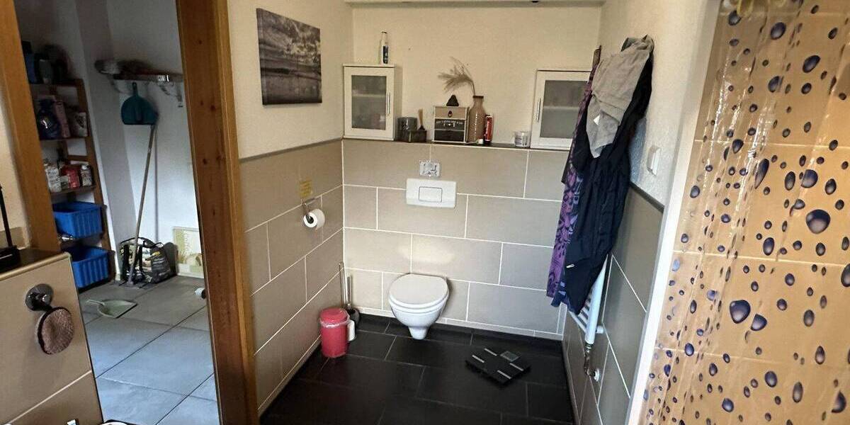 Mehrfamilienhaus, Wohnhaus Rötgesbüttel - 5 Zimmer, 200 m&sup2;, 375.000&euro; | Angebot:25755926