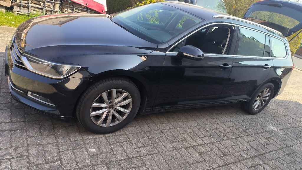VW Passat Variant 199.999 km 12.499 &euro; Schellerten 31174