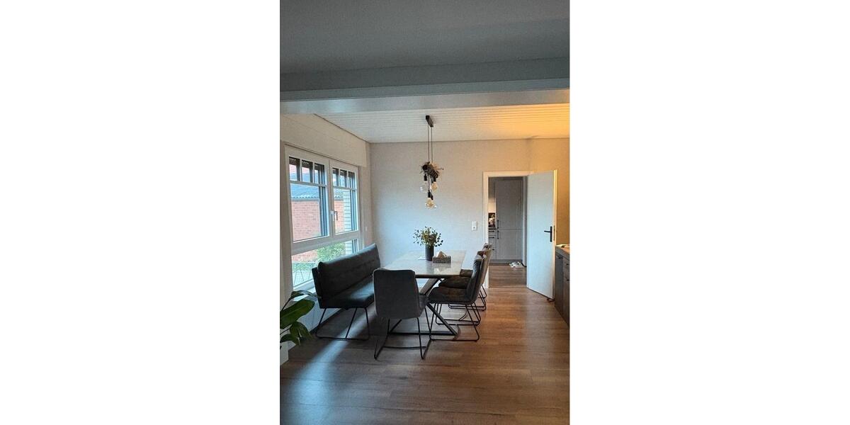 Bungalow Ilsede - 5 Zimmer, 146 m&sup2;, 369.000&euro; | Angebot:26092005