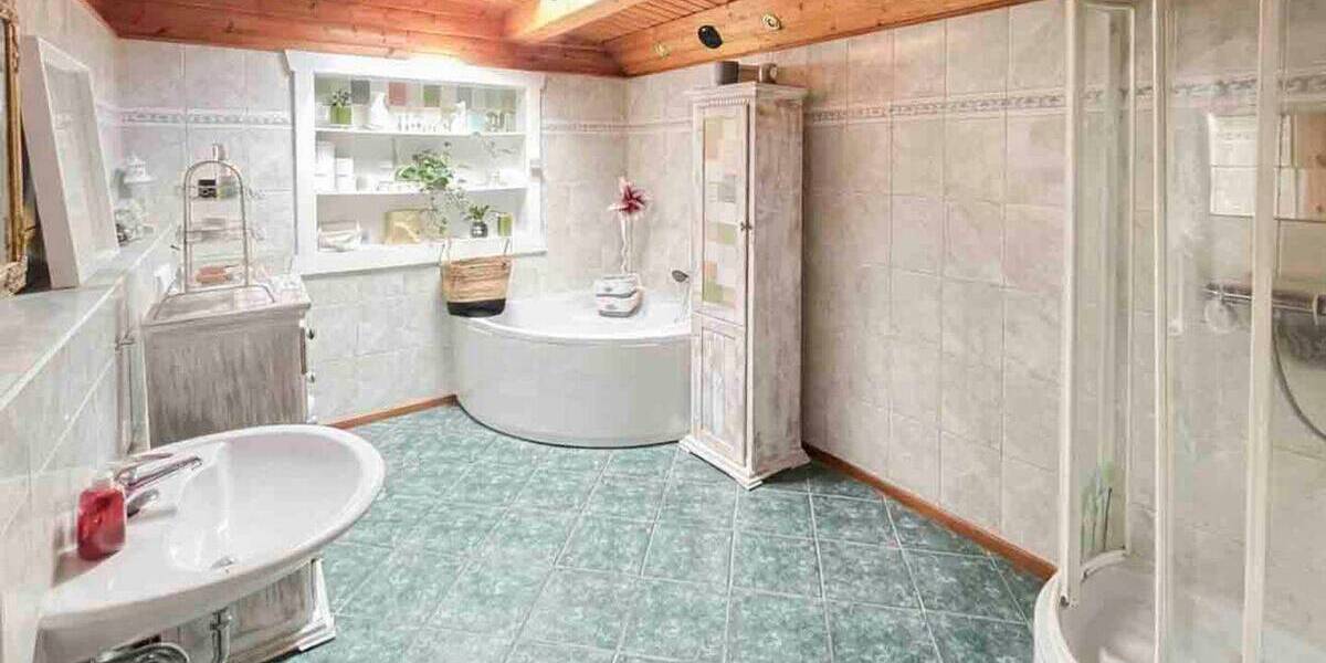 Einfamilienhaus Holle - 5 Zimmer, 234 m&sup2;, 399.000&euro; | Angebot:26065301