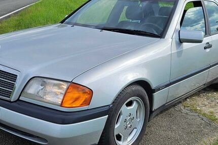 Mercedes-Benz C 180 193.000 km 3.250 &euro; Königslutter 38154