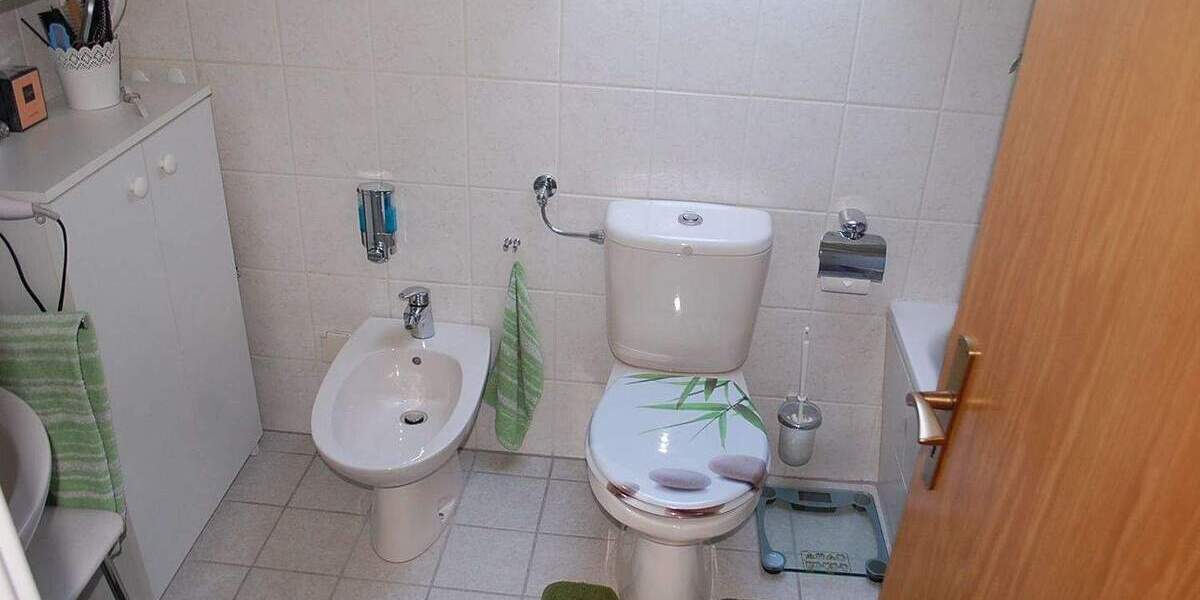 Einfamilienhaus Salzgitter Lebenstedt - 8 Zimmer, 208 m&sup2;, 419.900&euro; | Angebot:26202289