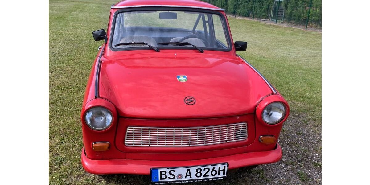 Trabant 601 84.500 km 3.200 &euro; Braunschweig 38106