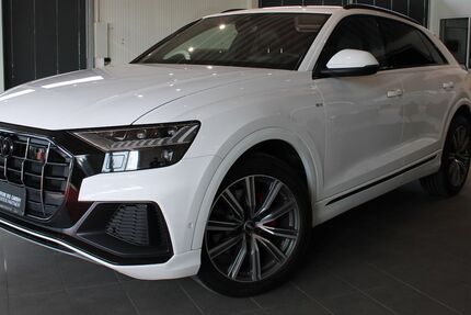 Audi Q8 213.000 km 39.999 &euro; Braunschweig 38126