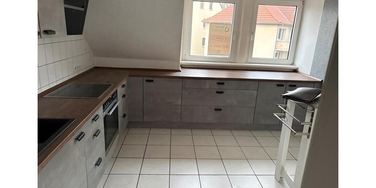 Dachgeschoßwohnung Braunschweig Lehndorf-Watenbüttel - 3 Zimmer, 82 m&sup2;, 690&euro; | Angebot:25894563