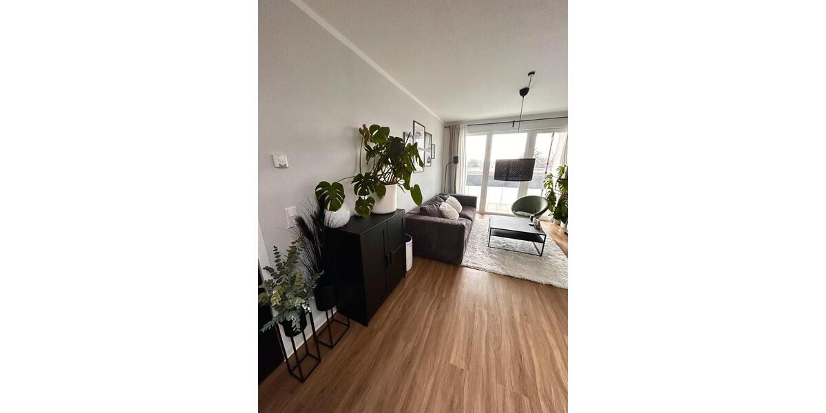 Dachgeschoßwohnung Braunschweig Westliches Ringgebiet - 2 Zimmer, 66 m&sup2;, 728&euro; | Angebot:25946923
