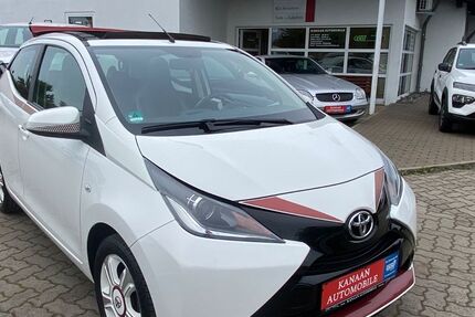 Toyota Aygo (X) 188.000 km 5.950 &euro; Goslar 38644