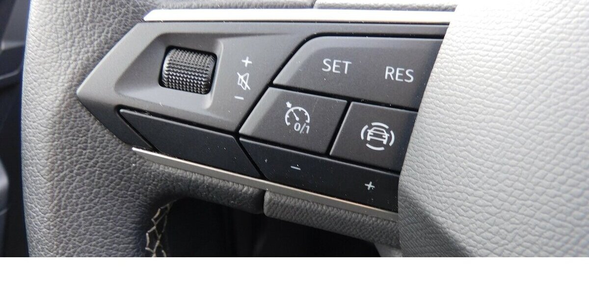 Seat Ibiza 1.0 Style Edition TSI BMT 4Trg Navi Klima 14.100 km 15.990 &euro; Vordorf 38533