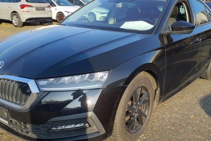 Skoda Octavia 120.554 km 16.990 &euro; Braunschweig 38122