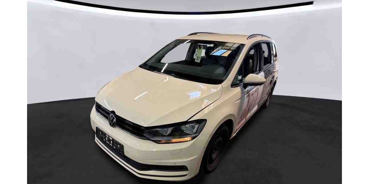 VW Touran 313.000 km 8.490 &euro; Braunschweig 38116