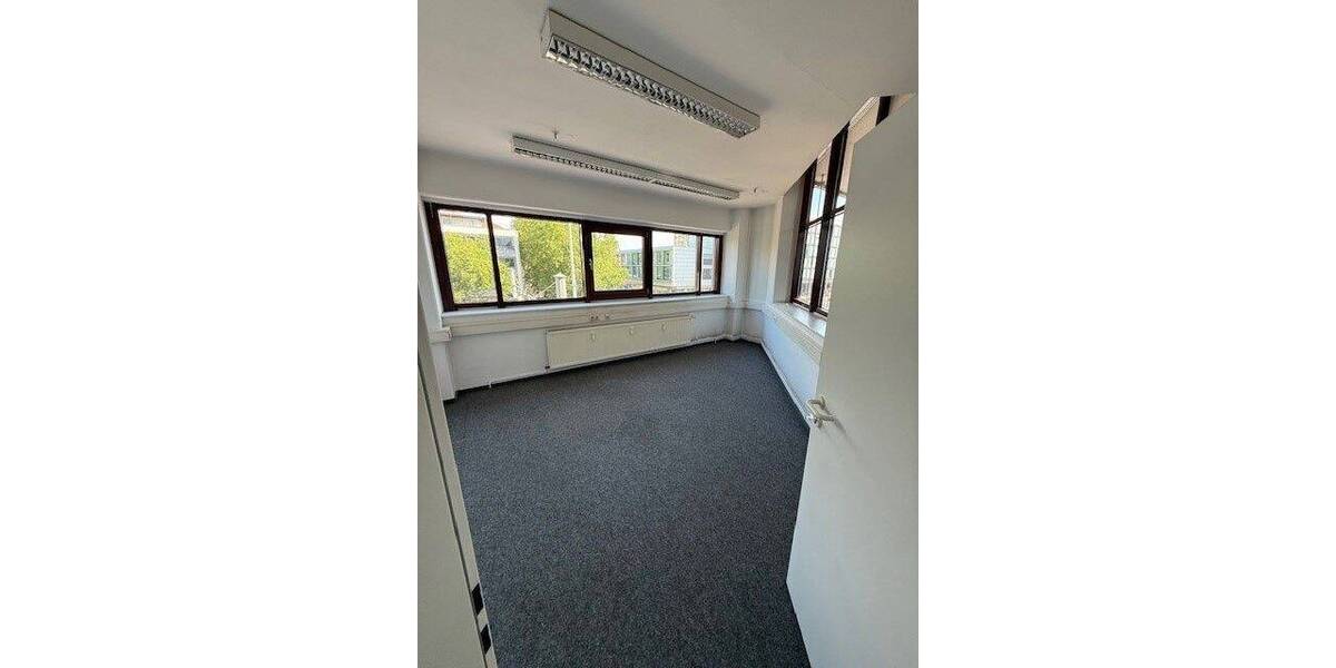 Gewerbeobjekt Braunschweig Innenstadt - 5 Zimmer, 396 m&sup2;, 3.564&euro; | Angebot:25734661