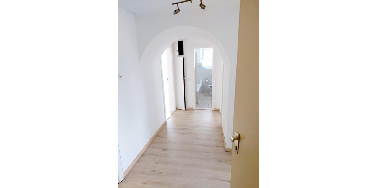 Dachgeschoßwohnung Braunschweig Wabe-Schunter-Beberbach - 3 Zimmer, 80 m&sup2;, 750&euro; | Angebot:26043012