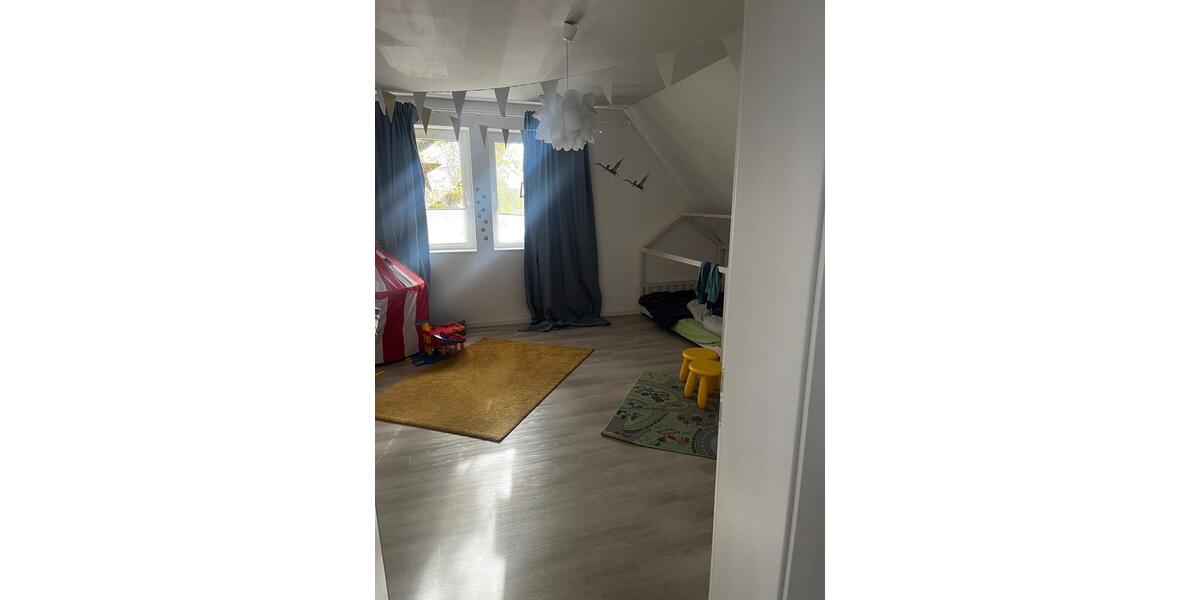 Mehrfamilienhaus, Wohnhaus Lehre - 5 Zimmer, 180 m&sup2;, 1.780&euro; | Angebot:26609584
