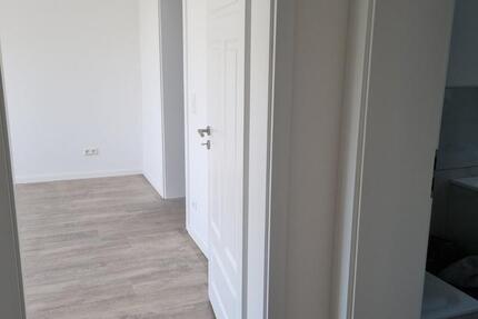 Wohnung Braunschweig Westliches Ringgebiet - 3 Zimmer, 74 m&sup2;, 600&euro; | Angebot:25648617
