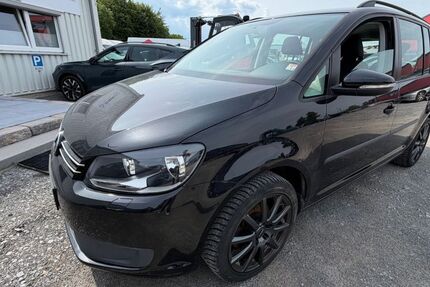 VW Touran 196.000 km 5.490 &euro; Salzgitter 38229