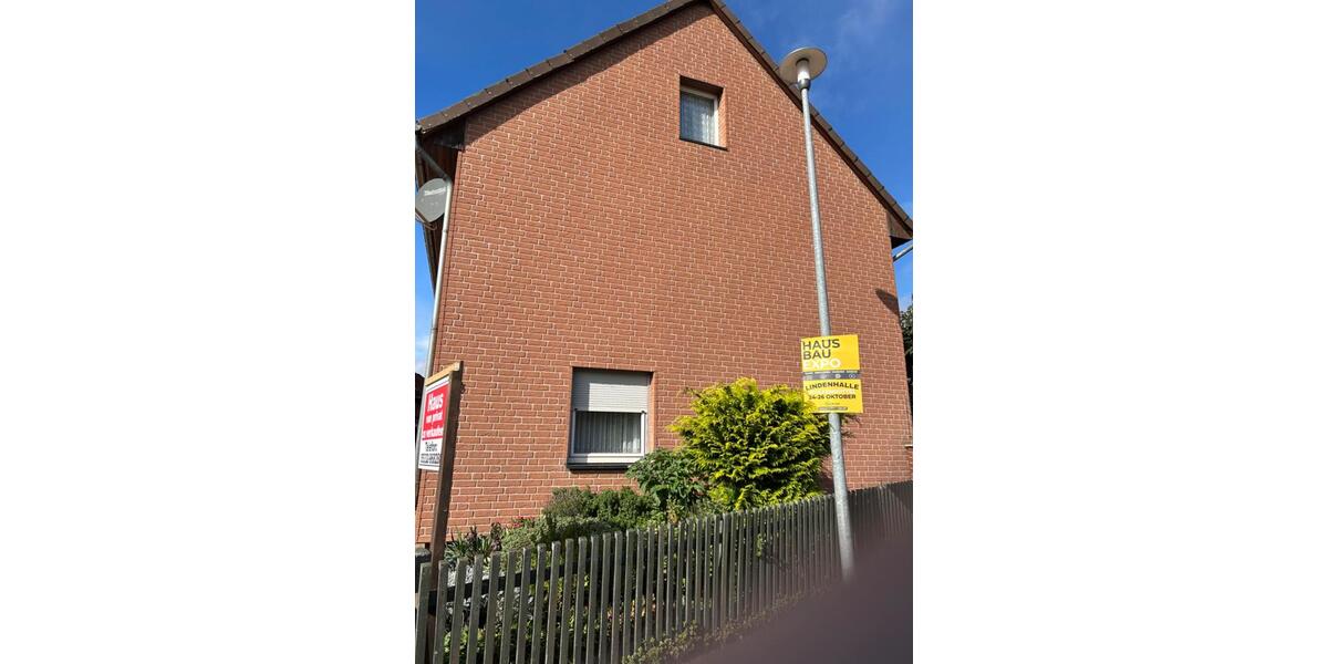 Einfamilienhaus Schöppenstedt - 7 Zimmer, 165.000&euro; | Angebot:23082518