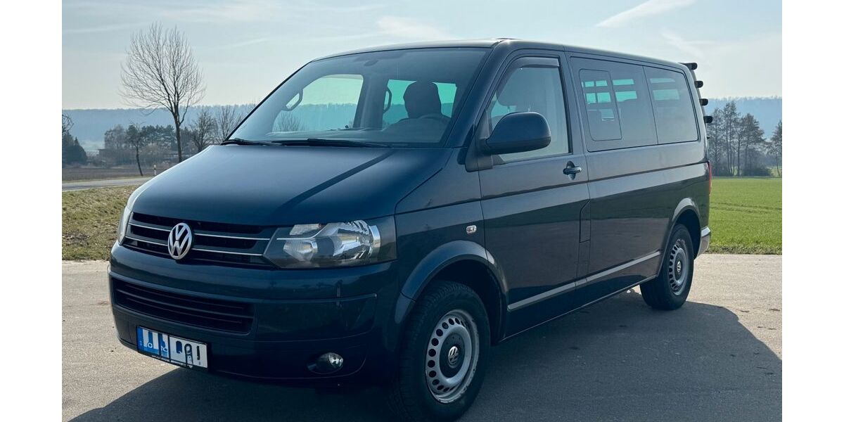 VW T5 Multivan 183.000 km 22.100 &euro; Dettum 38173