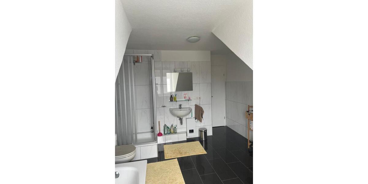 Maisonettenwohnung Braunschweig - 3 Zimmer, 140 m&sup2;, 1.300&euro; | Angebot:25763718
