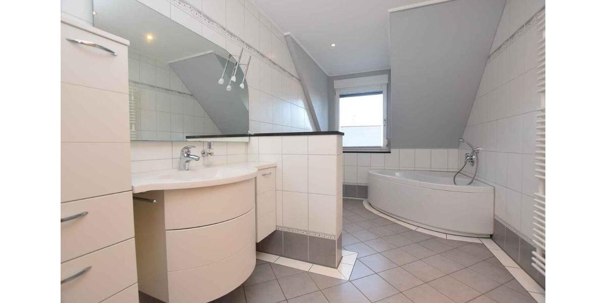 Maisonettenwohnung Braunschweig Lehndorf-Watenbüttel - 4 Zimmer, 167 m&sup2;, 1.450&euro; | Angebot:24751332