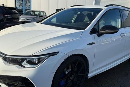 VW Golf 90.925 km 29.990 &euro; Braunschweig 38122