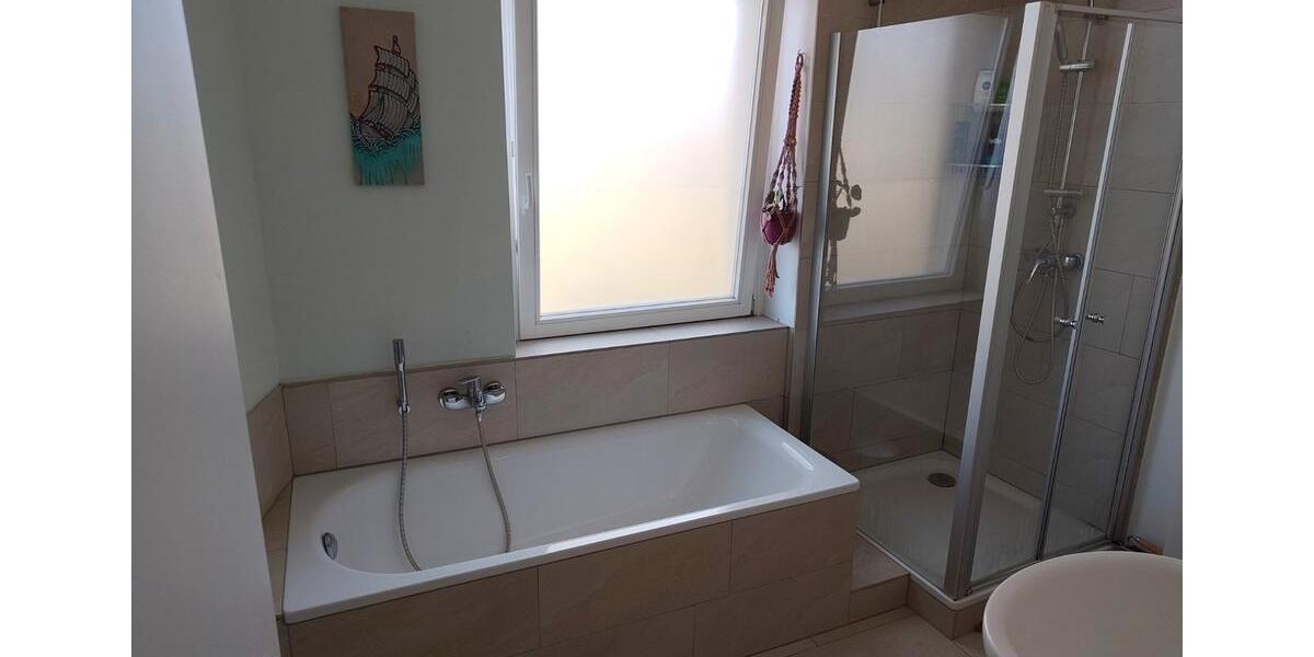 Etagenwohnung Braunschweig Östliches Ringgebiet - 3 Zimmer, 81 m&sup2;, 275&euro; | Angebot:26035984