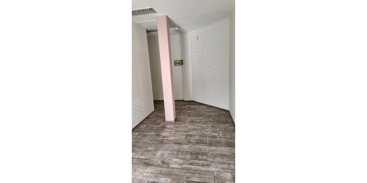 Gewerbeobjekt Salzgitter Ortschaft Südost - 400&euro; | Angebot:25421378