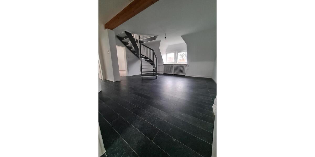 Maisonettenwohnung Goslar - 3 Zimmer, 150 m&sup2;, 990&euro; | Angebot:25903319