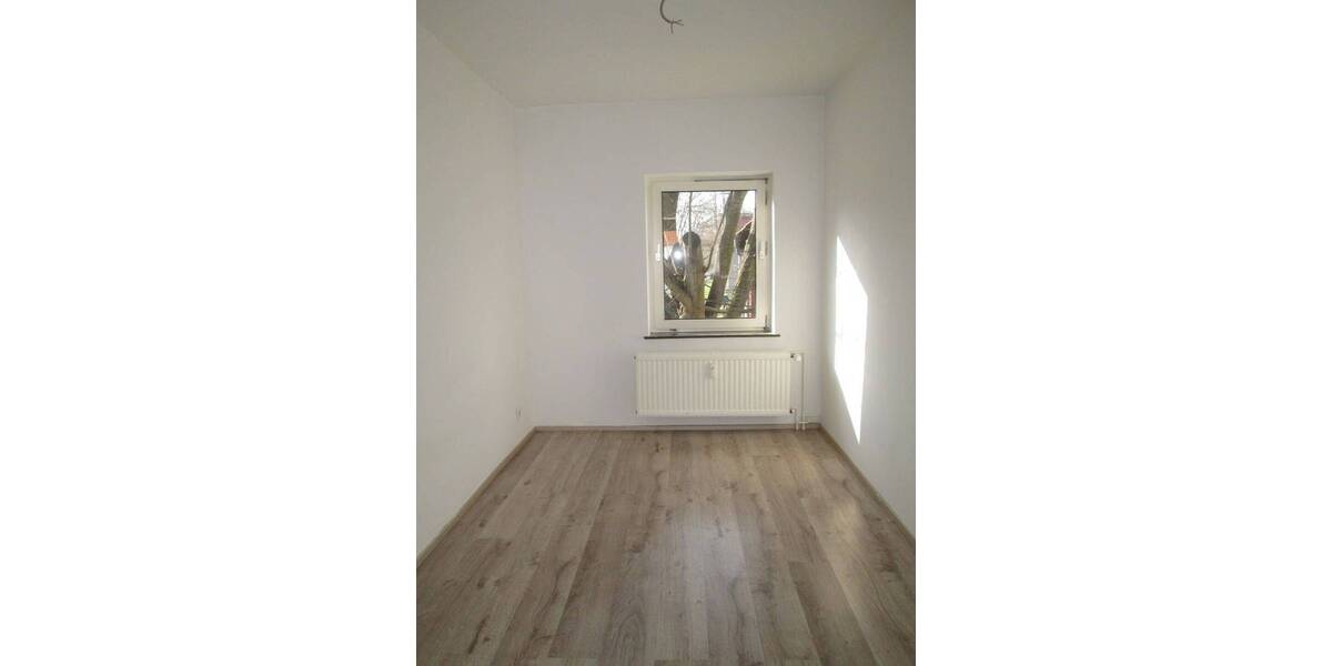 Etagenwohnung Salzgitter Lebenstedt - 3 Zimmer, 58 m&sup2;, 347&euro; | Angebot:26141001