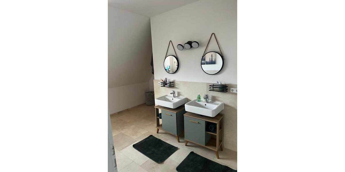 Erdgeschoßwohnung Lehre - 5 Zimmer, 190 m&sup2;, 1.820&euro; | Angebot:24564553