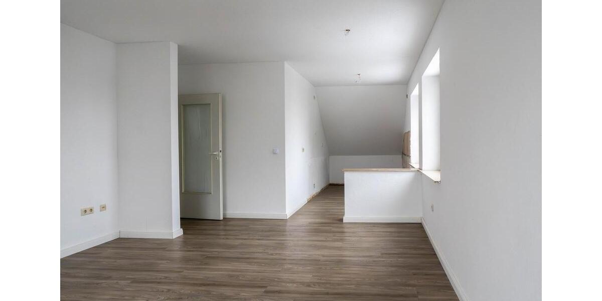 Dachgeschoßwohnung Braunschweig Wabe-Schunter-Beberbach - 4 Zimmer, 74 m&sup2;, 795&euro; | Angebot:24814248