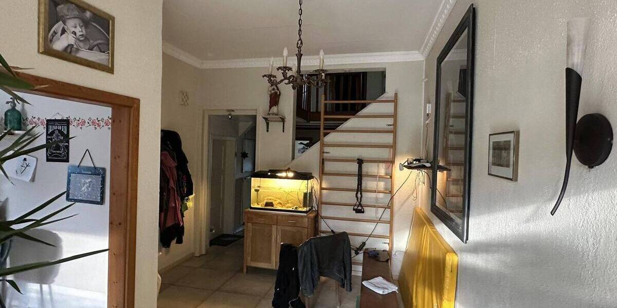 Mehrfamilienhaus, Wohnhaus Rötgesbüttel - 5 Zimmer, 200 m&sup2;, 375.000&euro; | Angebot:25755926