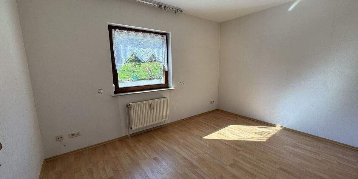 Einfamilienhaus Holle Derneburg - 7 Zimmer, 167 m&sup2;, 349.000&euro; | Angebot:25929214