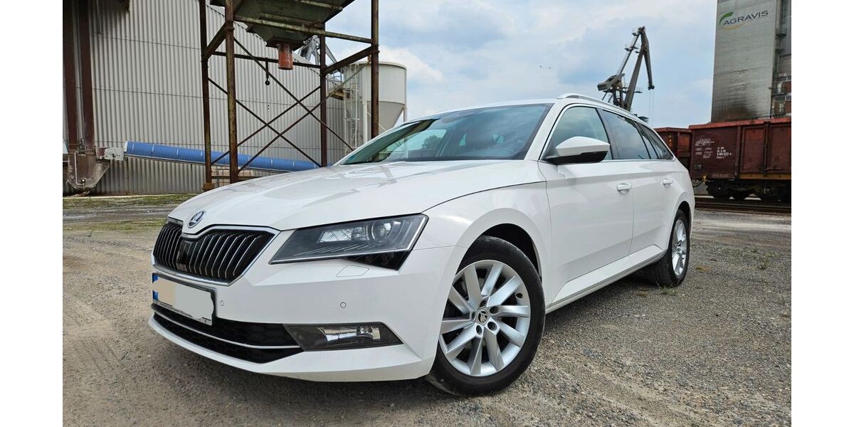 Skoda Superb 88.000 km 19.900 &euro; Vechelde 38159