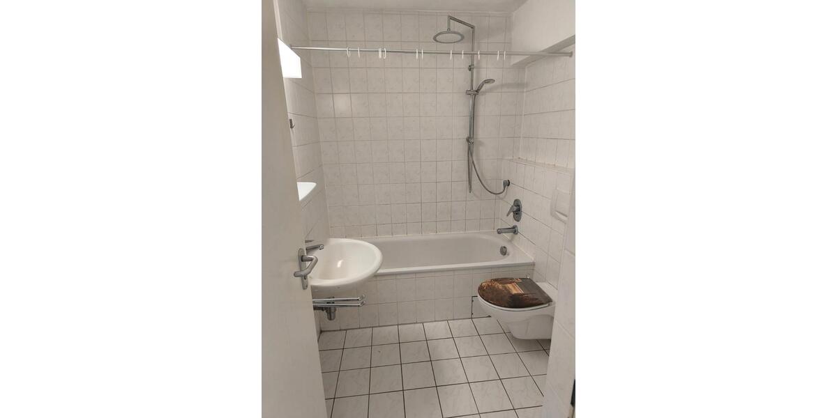 Etagenwohnung Braunschweig - 2 Zimmer, 40 m&sup2;, 530&euro; | Angebot:26029401