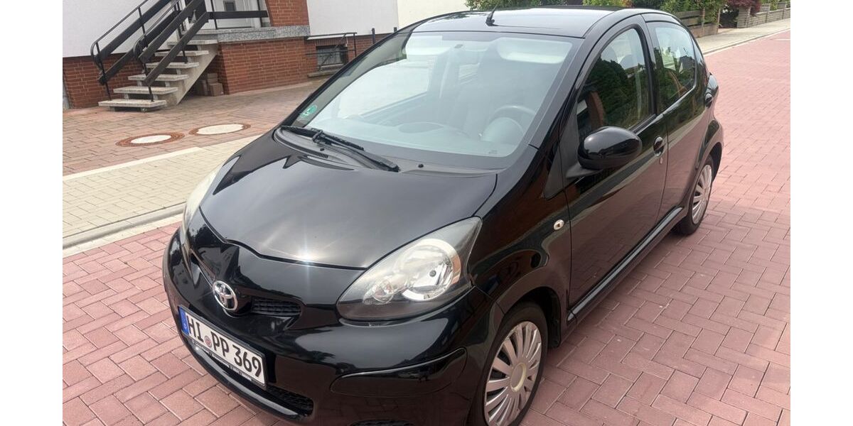 Toyota Aygo (X) 126.500 km 3.500 &euro; Schellerten 31174
