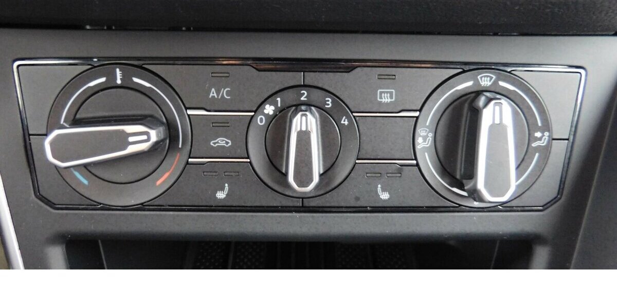 VW Polo 1.0 Life MPI BMT 4Trg Klima Navi LED 10.200 km 17.990 &euro; Vordorf 38533