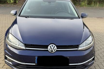 VW Golf 33.826 km 14.990 &euro; Salzgitter 38259