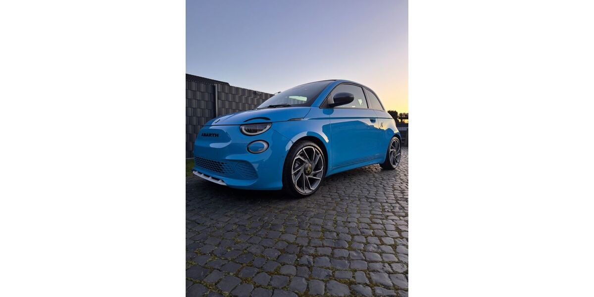 Abarth 500e 10.070 km 25.890 &euro; Salzgitter 38259