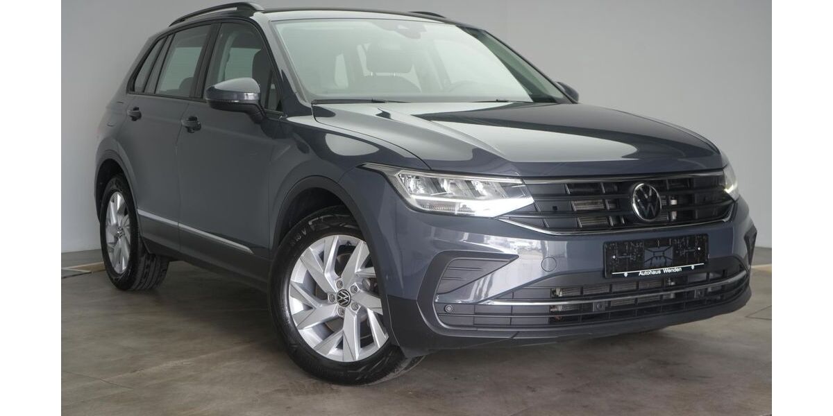 VW Tiguan 97.000 km 26.990 &euro; Braunschweig 38110