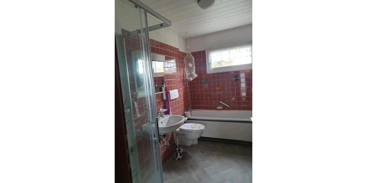 Einfamilienhaus Baddeckenstedt - 6 Zimmer, 255.000&euro; | Angebot:23273550