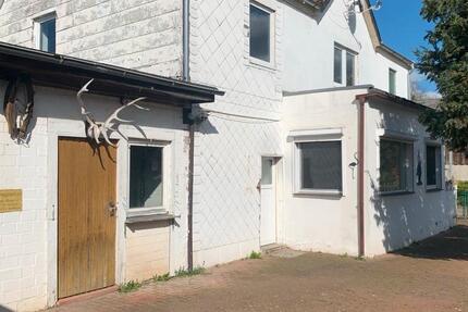 Haus Baddeckenstedt - 7 Zimmer, 150 m&sup2;, 138.000&euro; | Angebot:26091120